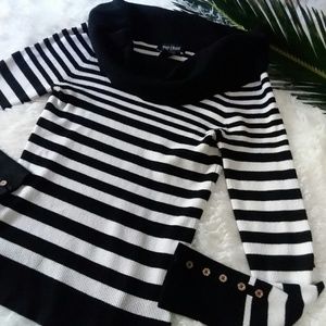 White House Black Market Women's Cowl Neck